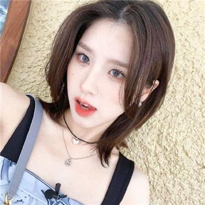 派遣女公关彩华